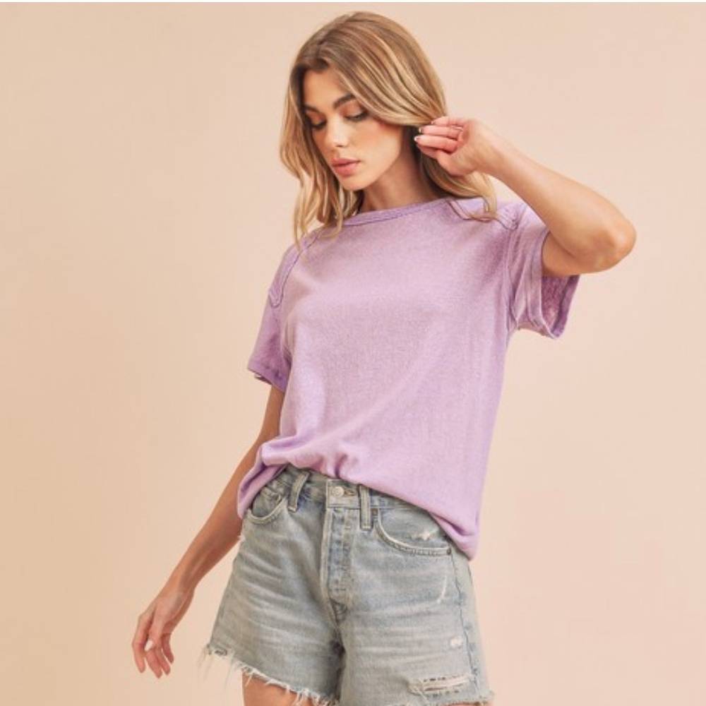 The Carrie tee! (Lilac)